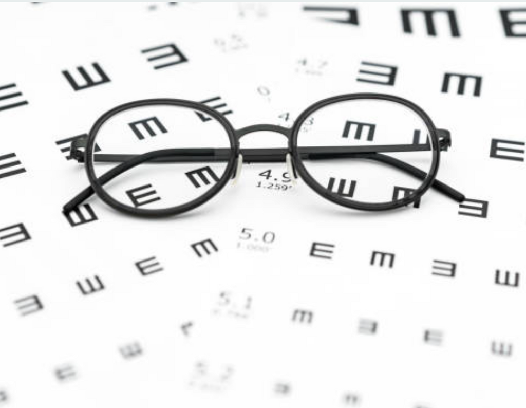 【驗眼圖全攻略】C字E字表大不同？解讀視力檢查表的秘密，輕鬆掌握眼睛健康狀況