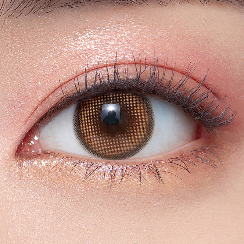 OLENS_Vivi_Ring_1_Day_Brown_10__2_879701d9-bdf7-44e8-a08b-15274c199ec5